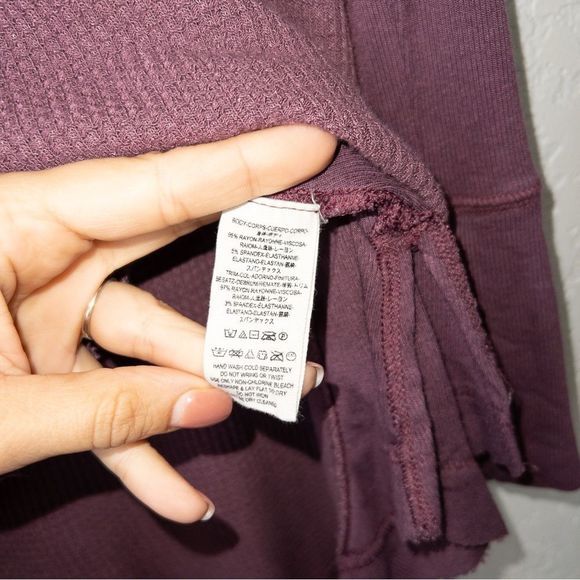 We The Free x Free People Twilight Mauve Malibu Thermal Long Sleeve Size Small - Picture 6 of 7